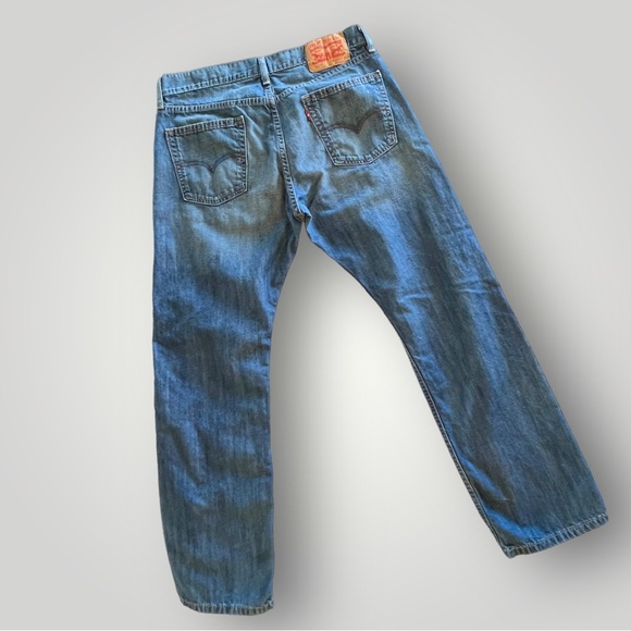 Levi’s 514 Jeans Straight Fit - Picture 2 of 13